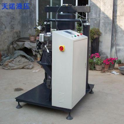 帶你了解一下關(guān)于雙組份點膠機(jī)注意事項